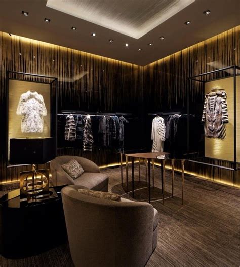 New Fendi Milan boutique will open up with the longest runway